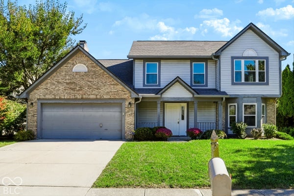 7965 AUSTRIAN PINE DR, INDIANAPOLIS, IN 46268 - Image 9e67ad2c69f6213bd6700a2b685b18d9/3809561831