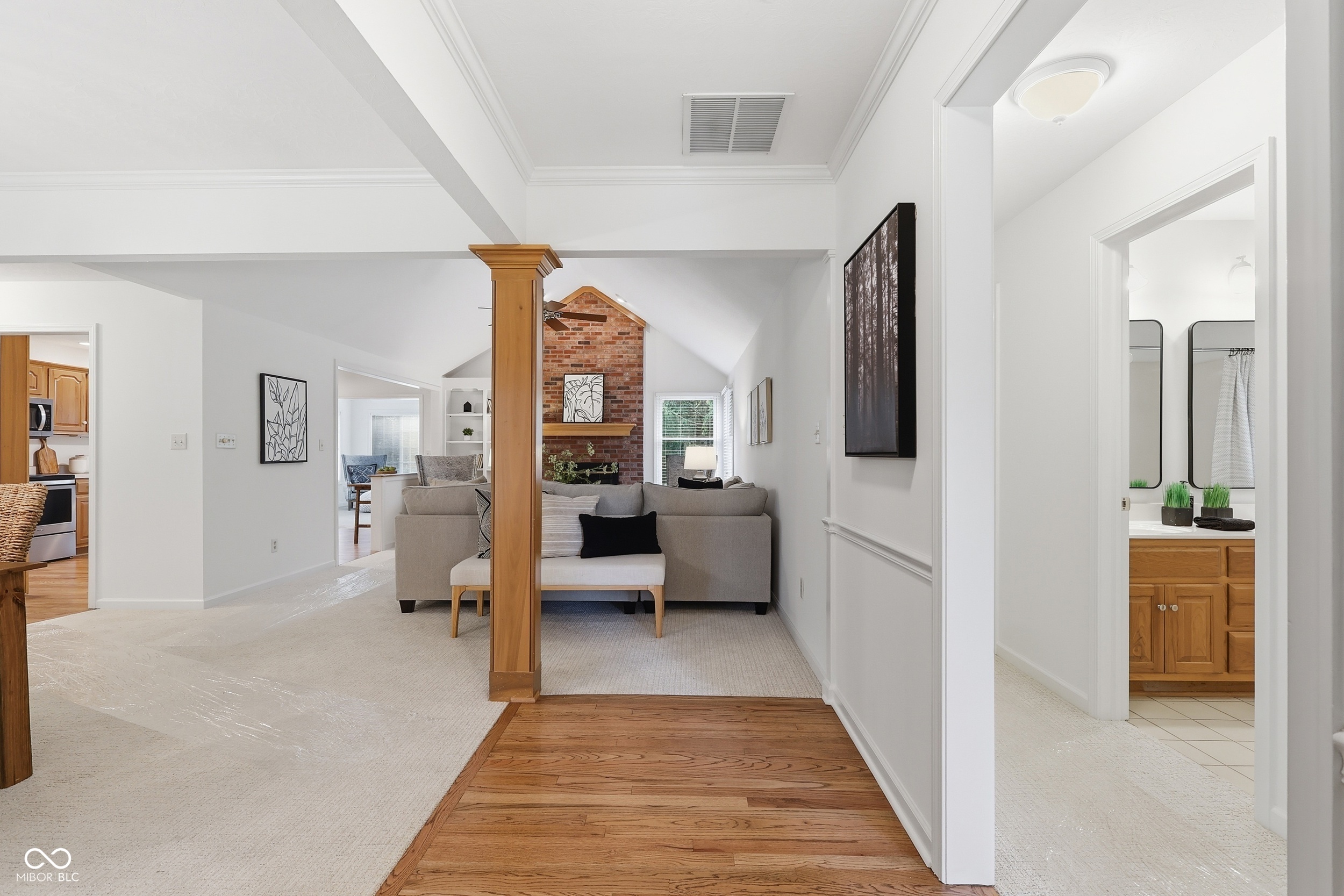 3343 S Rosewind Drive