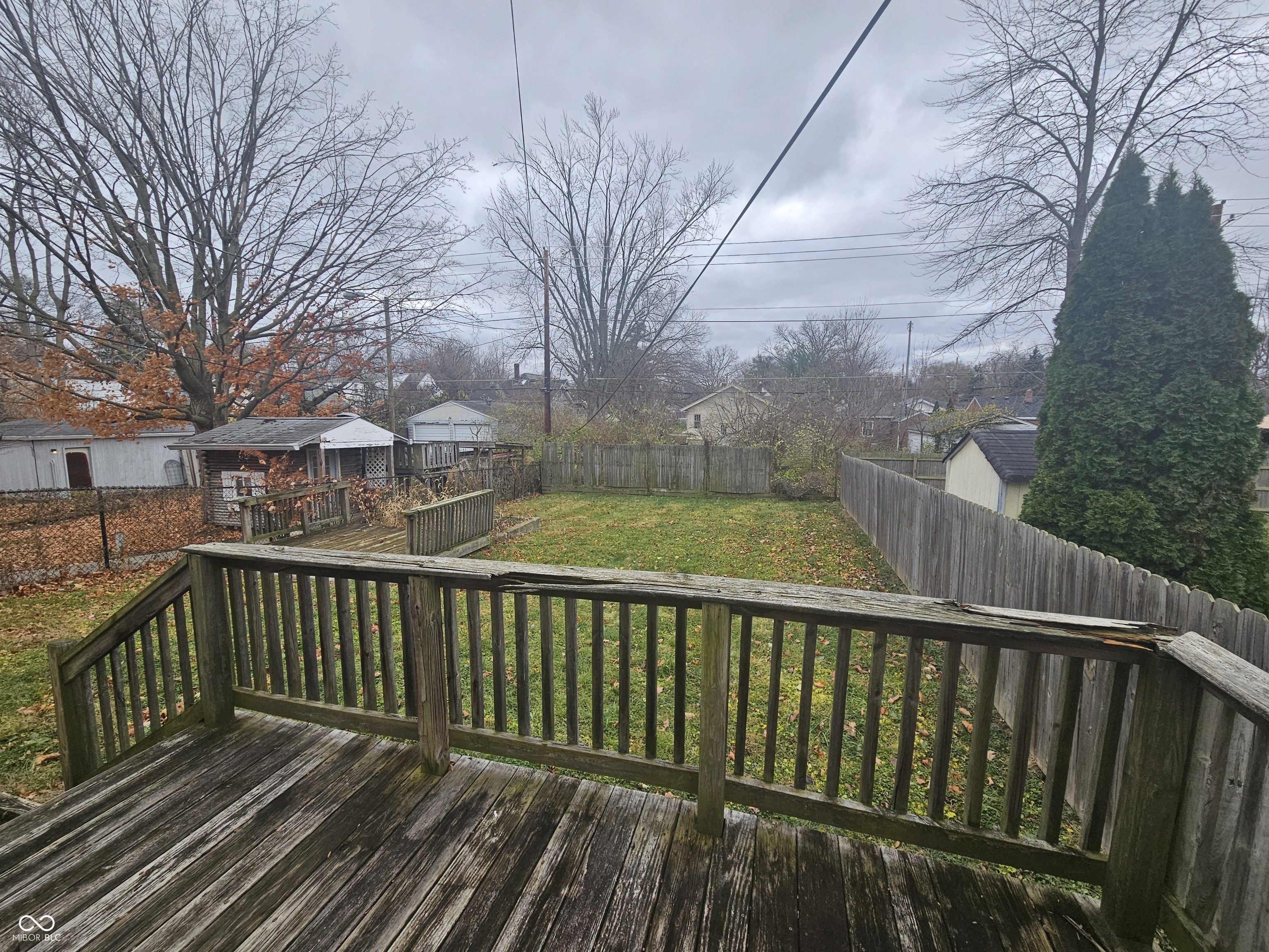 1437 E Edwards Avenue