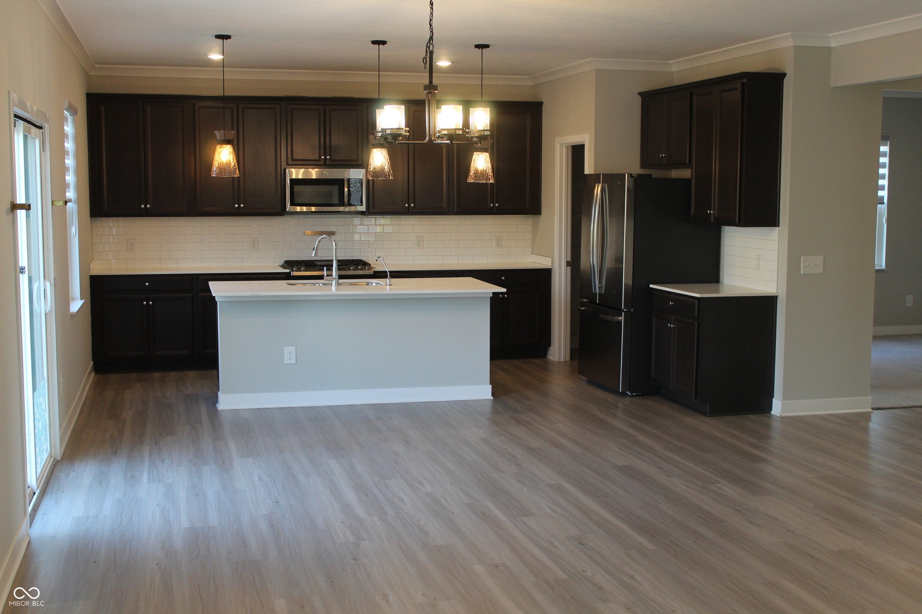 1169 Meadowbank Lane