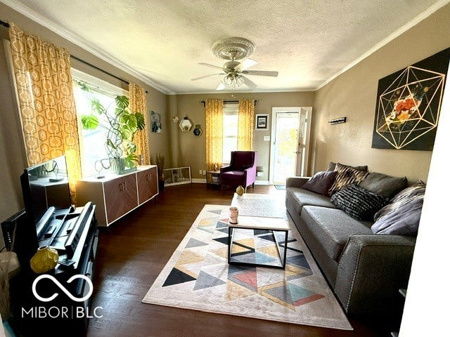 115 SW 9th Street