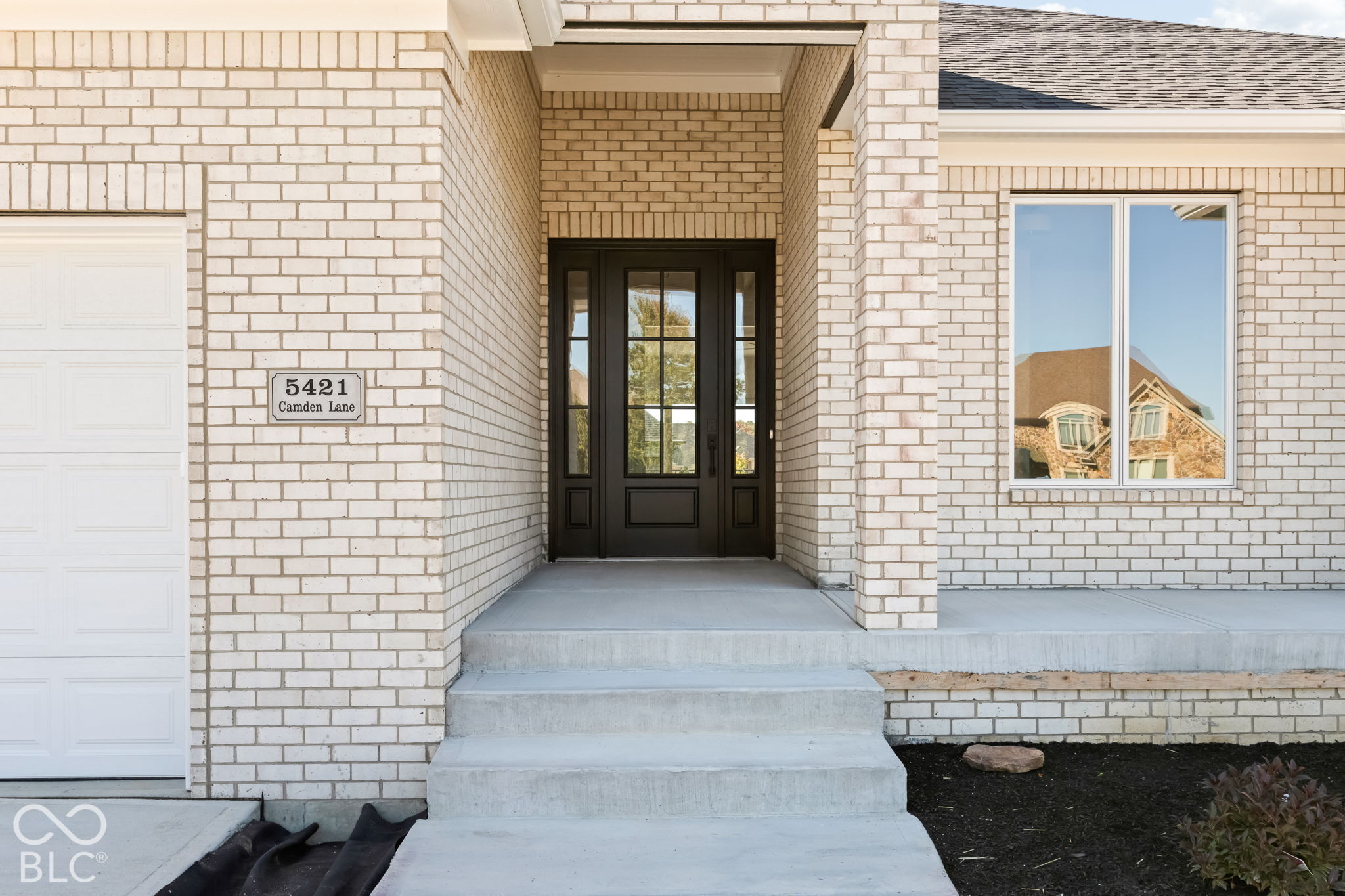 5421 Camden Lane
