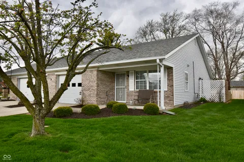 1008 E Apple Lake Drive, Greenfield, IN 46140 - MLS#: 22033134