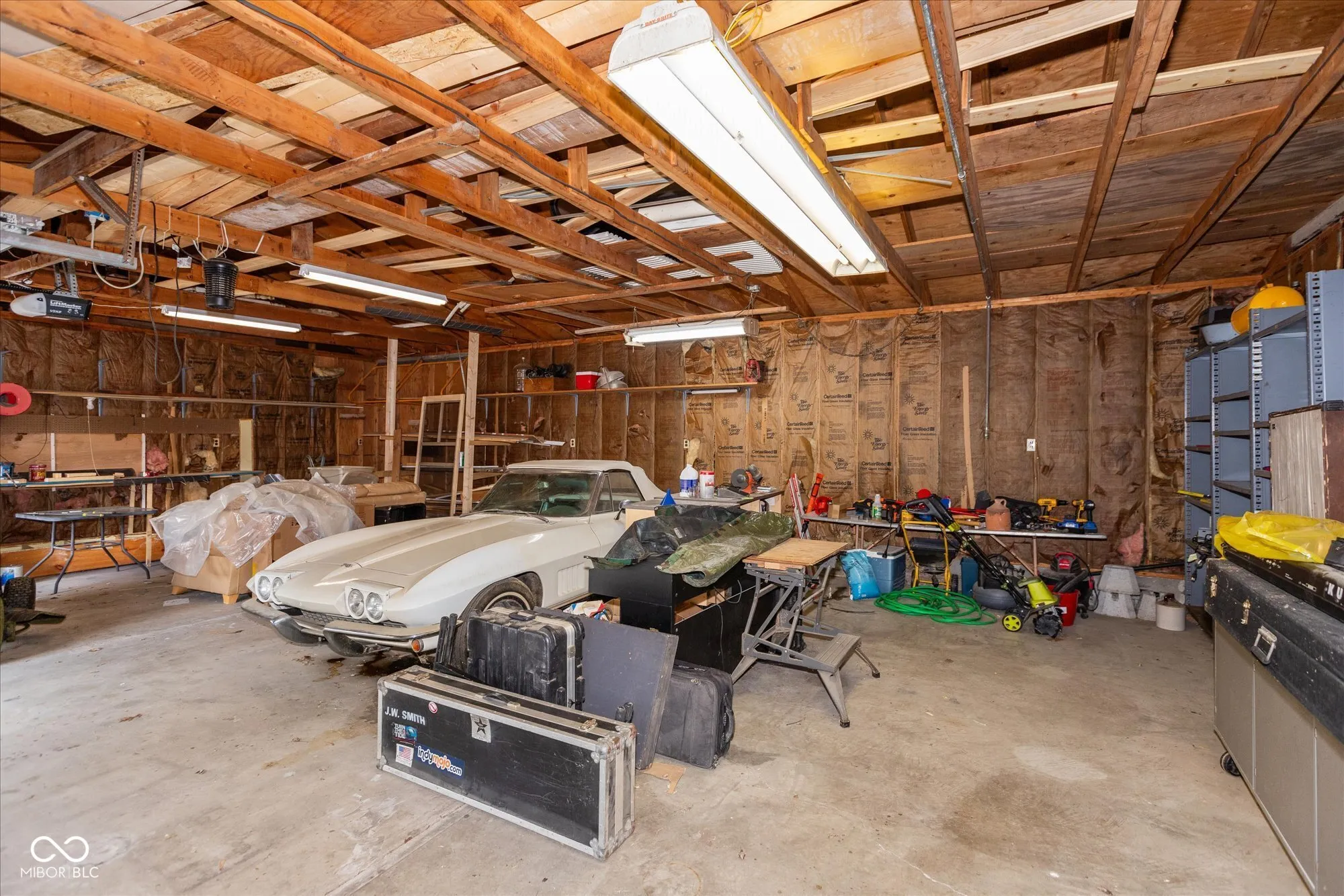 Indianapolis, Indiana 46227, United States, 4 Bedrooms Bedrooms, ,2 BathroomsBathrooms,Residential,Pending,141419