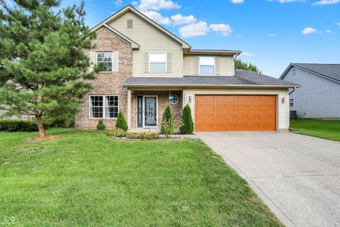 7843 Almond Drive Indianapolis IN 46237