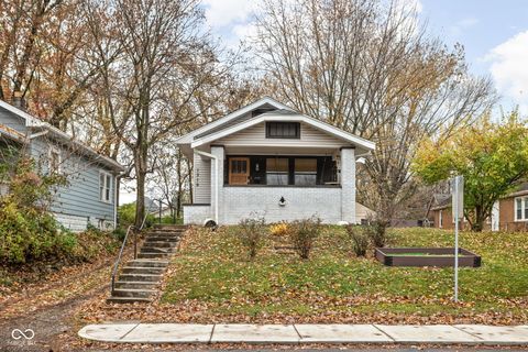 Photo of 1316 N Tacoma Avenue, Indianapolis, IN 46201 (MLS # 22075836)