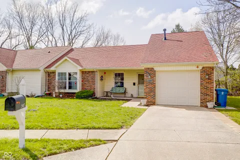5417 Kerns Lane, Indianapolis, IN 46268 - MLS#: 22030003