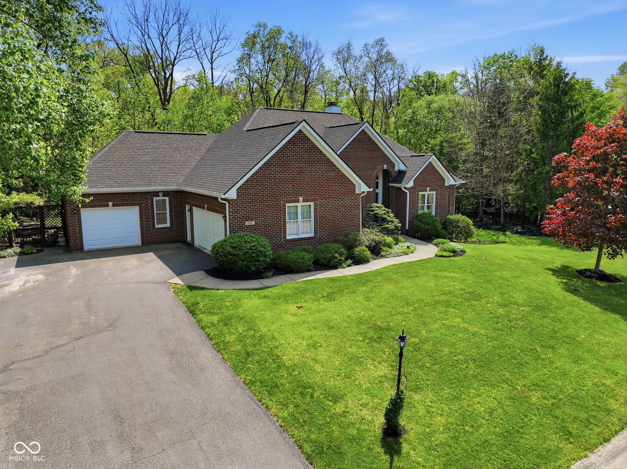 8839 Summer Estate Drive