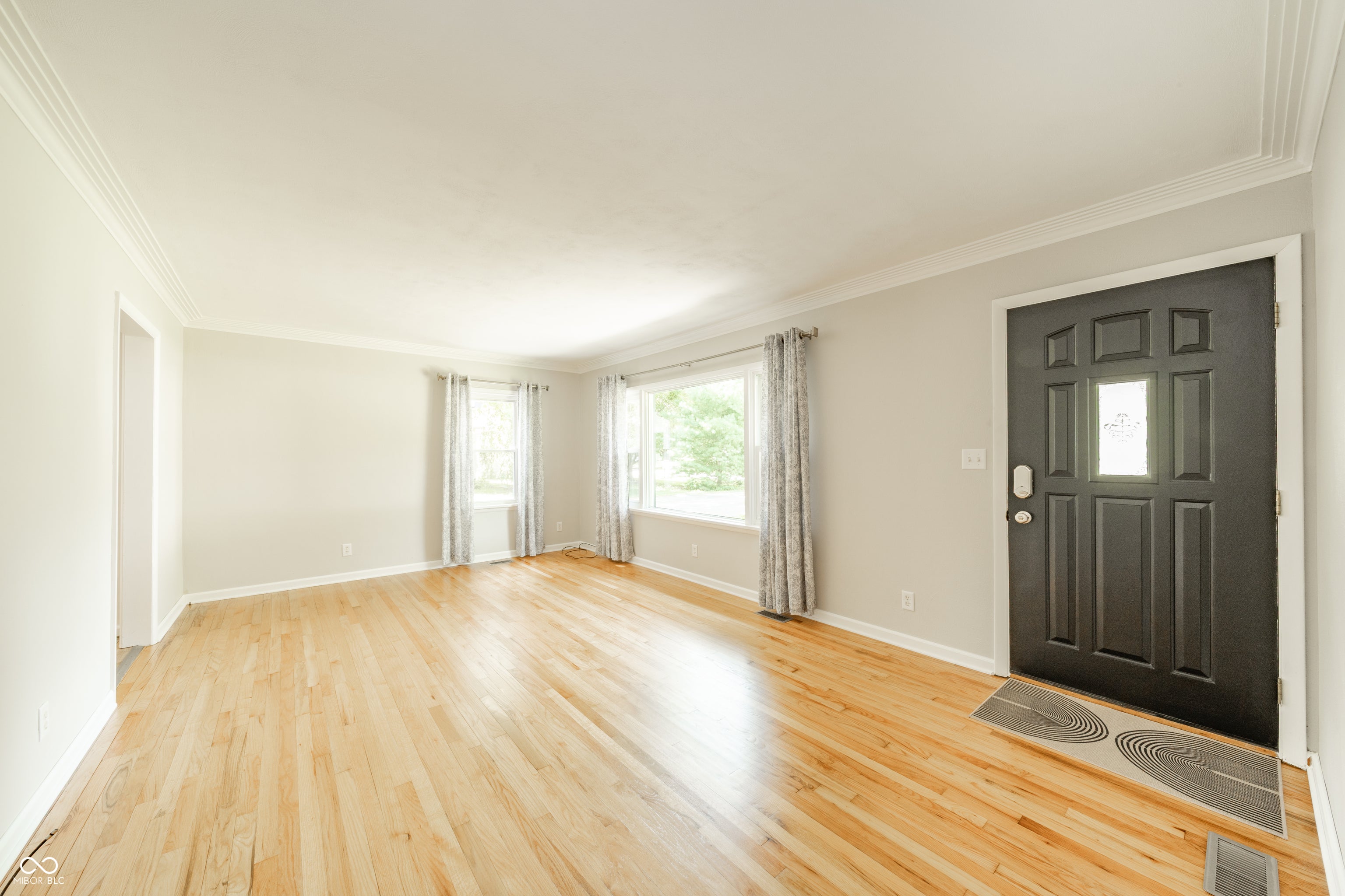134 W Central Way