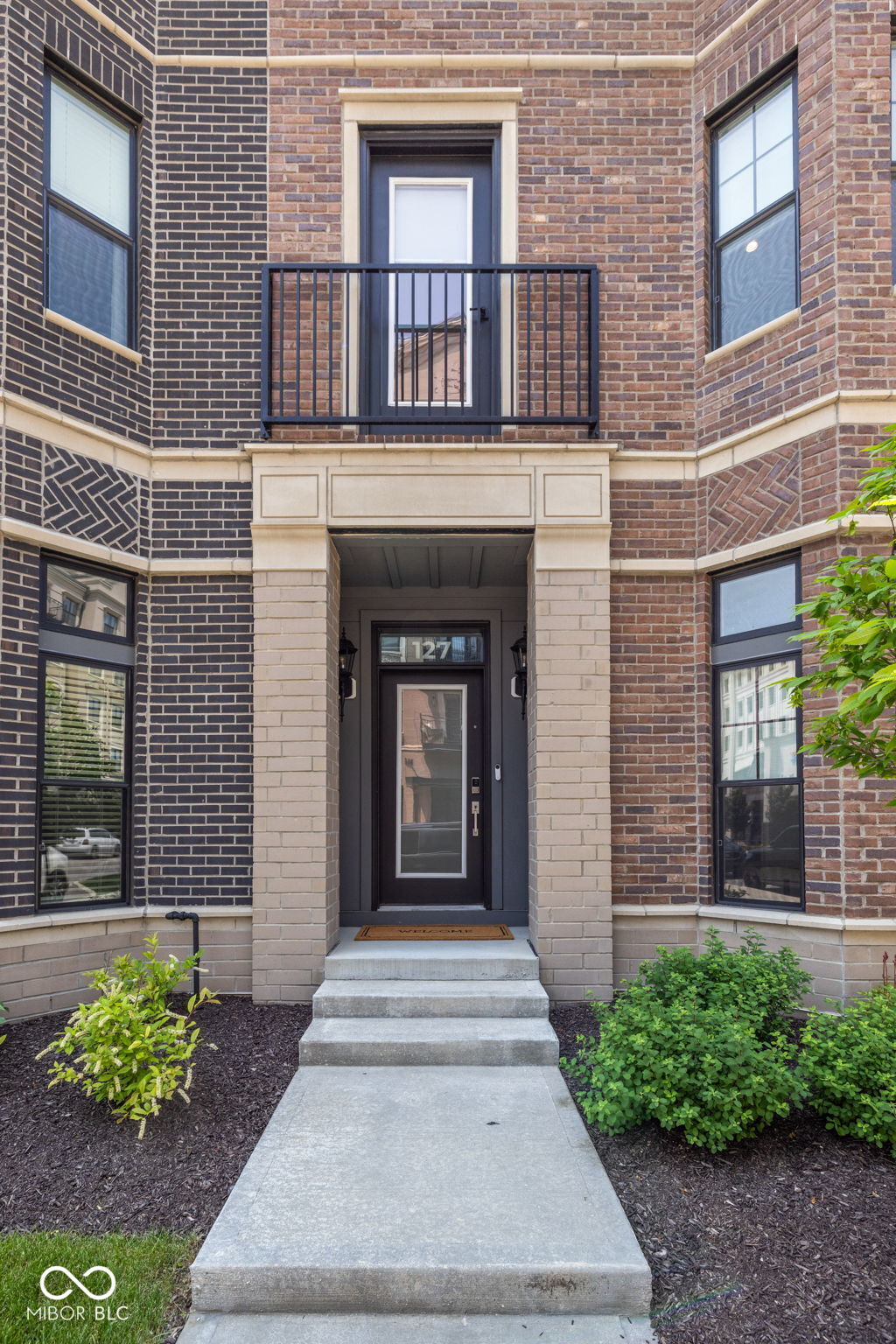 127 Monon Green Boulevard