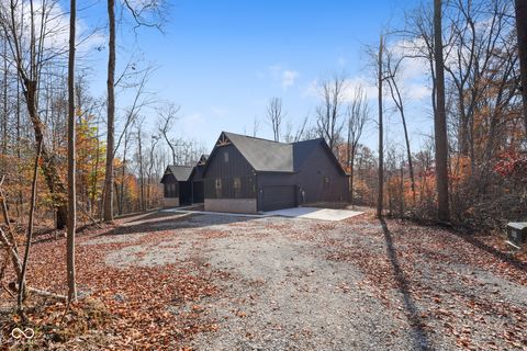 Photo of 3723 Kivett Lane, Martinsville, IN 46151 (MLS # 22073064)