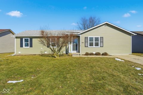 Photo of 5690 E Donald Drive, Camby, IN 46113 (MLS # 22083350)