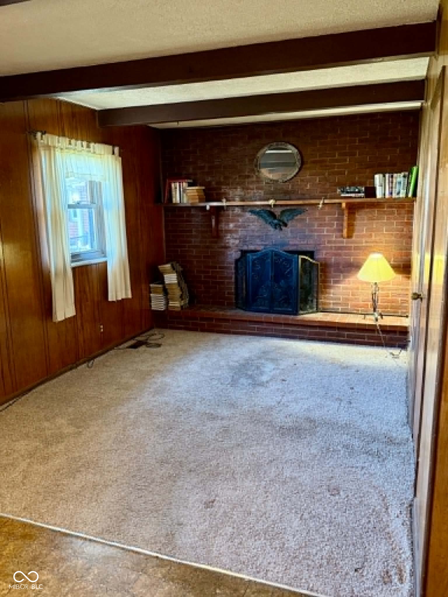 5936 W 29th Place