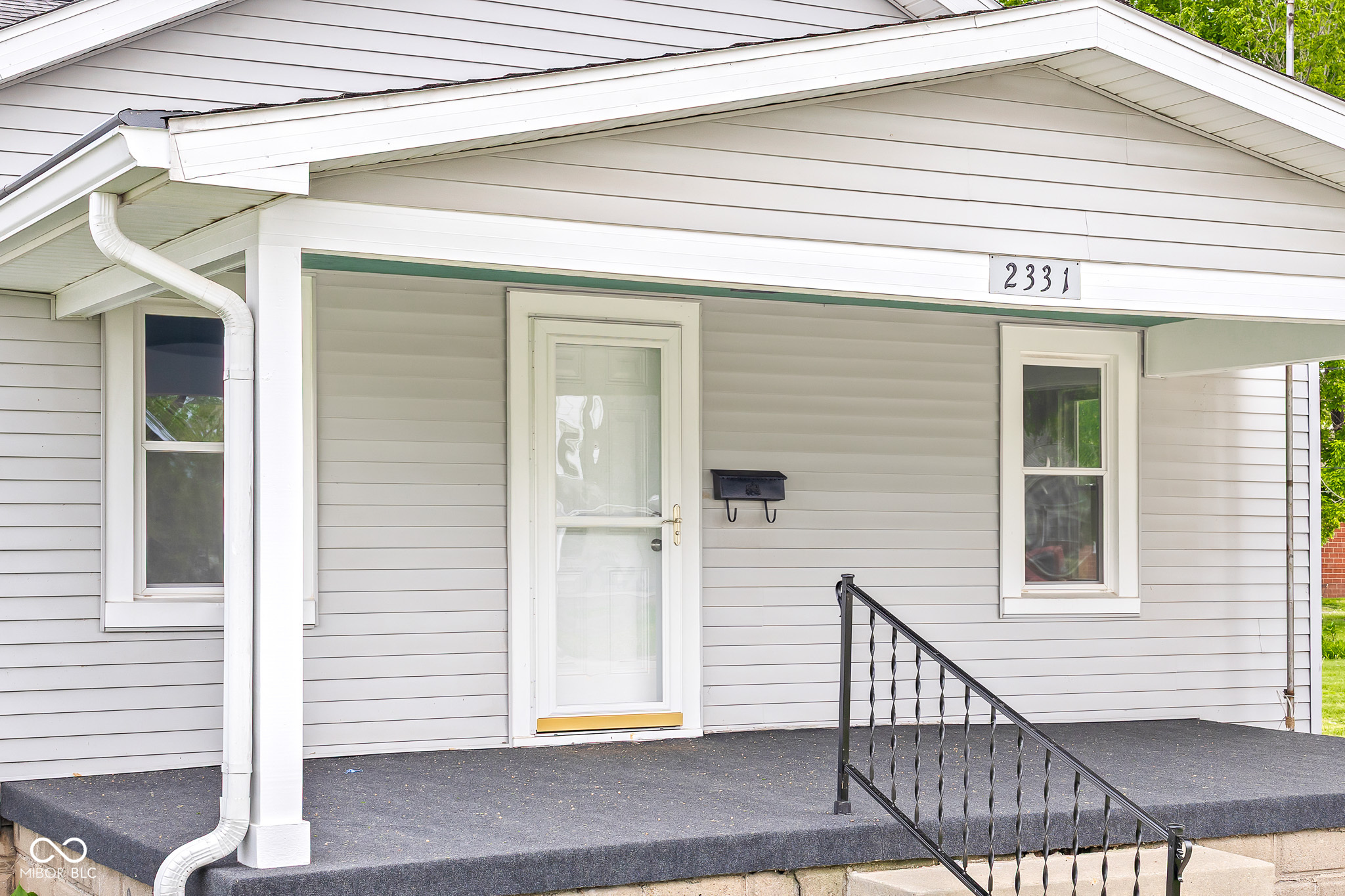 2331 Indiana Avenue