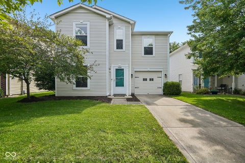 Photo of 14424 Cuppola Drive, Noblesville, IN 46060 (MLS # 22121391)