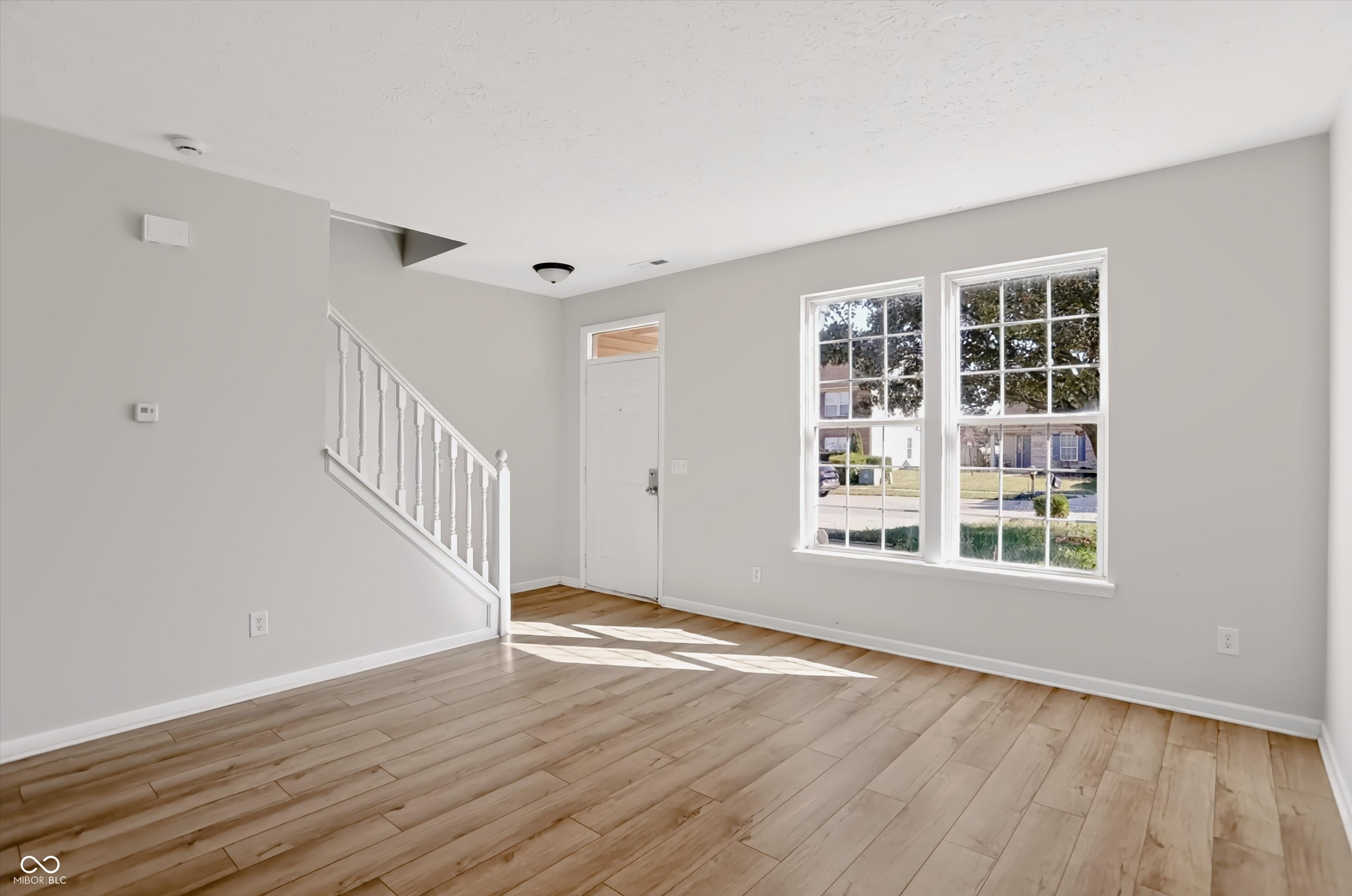 11224 Fall Drive