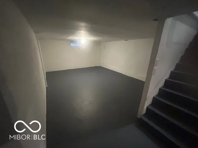 Anderson, Indiana 46012, United States, 2 Bedrooms Bedrooms, ,1 BathroomBathrooms,Residential,Active,217588