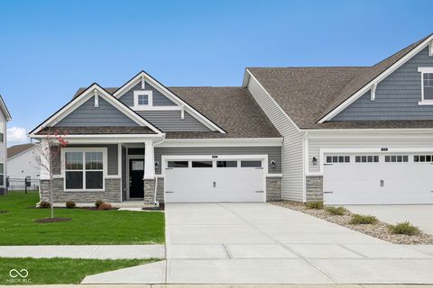 Photo of 10714 Mangrove Drive, Indianapolis, IN 46239 (MLS # 22072367)