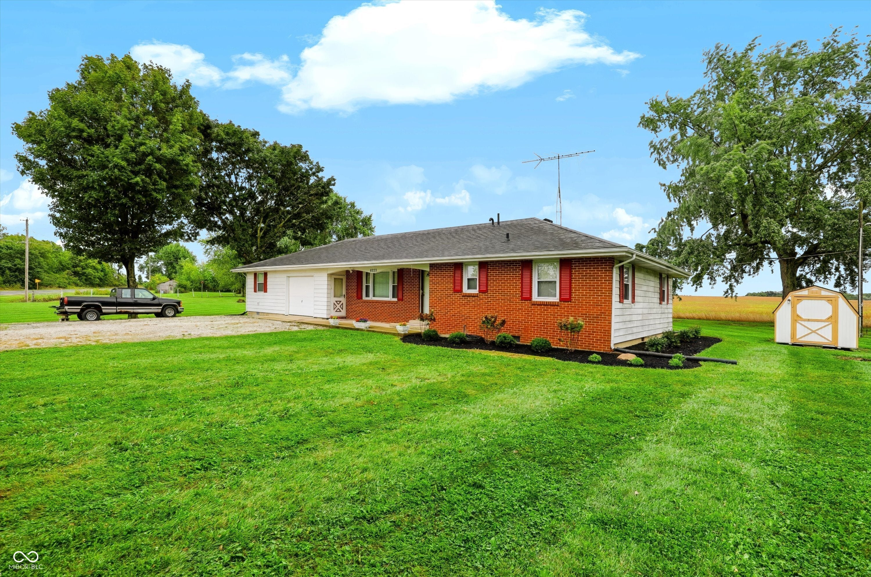 8223 E U S 35 Highway