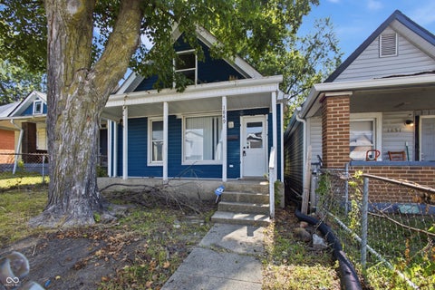 Photo of 1849 Applegate Street, Indianapolis, IN 46203 (MLS # 22117335)