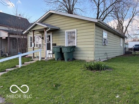 Photo of 1504 W 13th Street, Muncie, IN 47302 (MLS # 22092028)