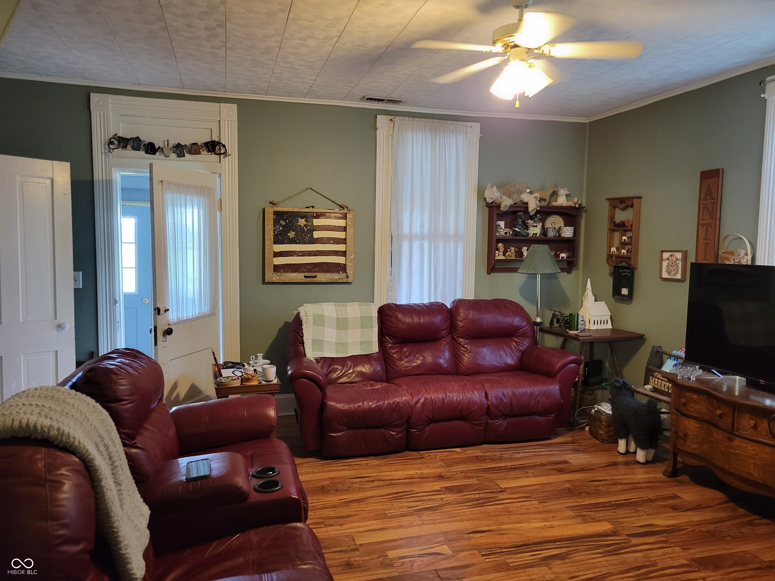 12098 N County Road 1200 E