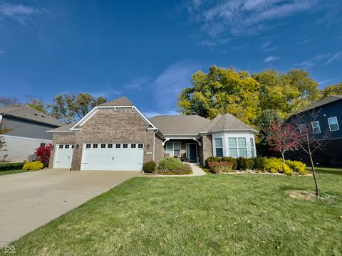 Photo of 3890 Presidents Lane, Greenwood, IN 46142 (MLS # 22075840)