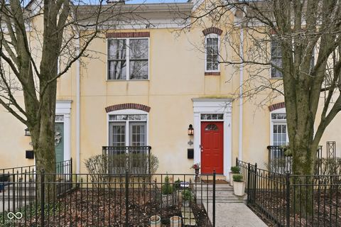 Photo of 937 E 67th Street, Indianapolis, IN 46220 (MLS # 22079165)