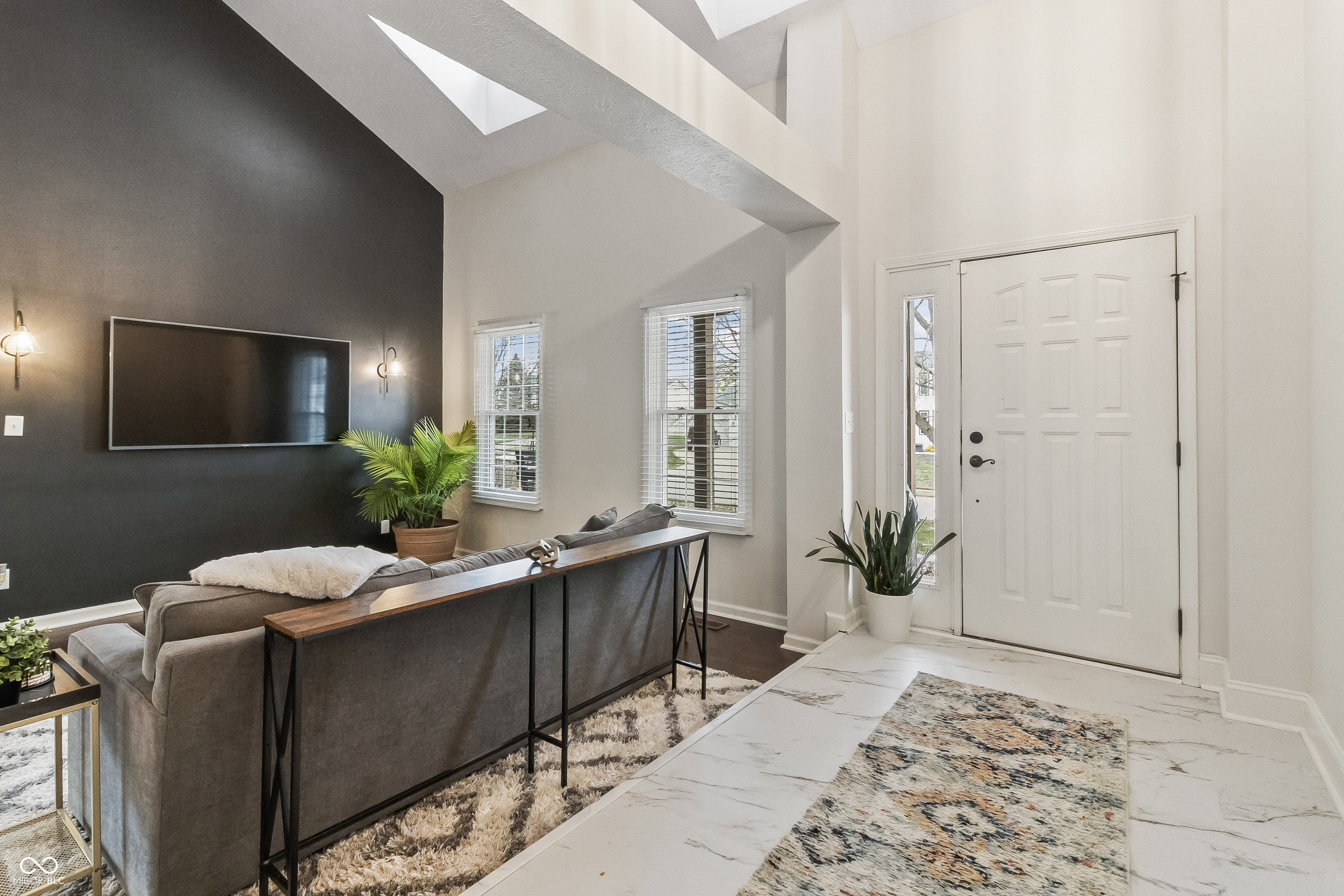 10740 Pine Bluff Drive