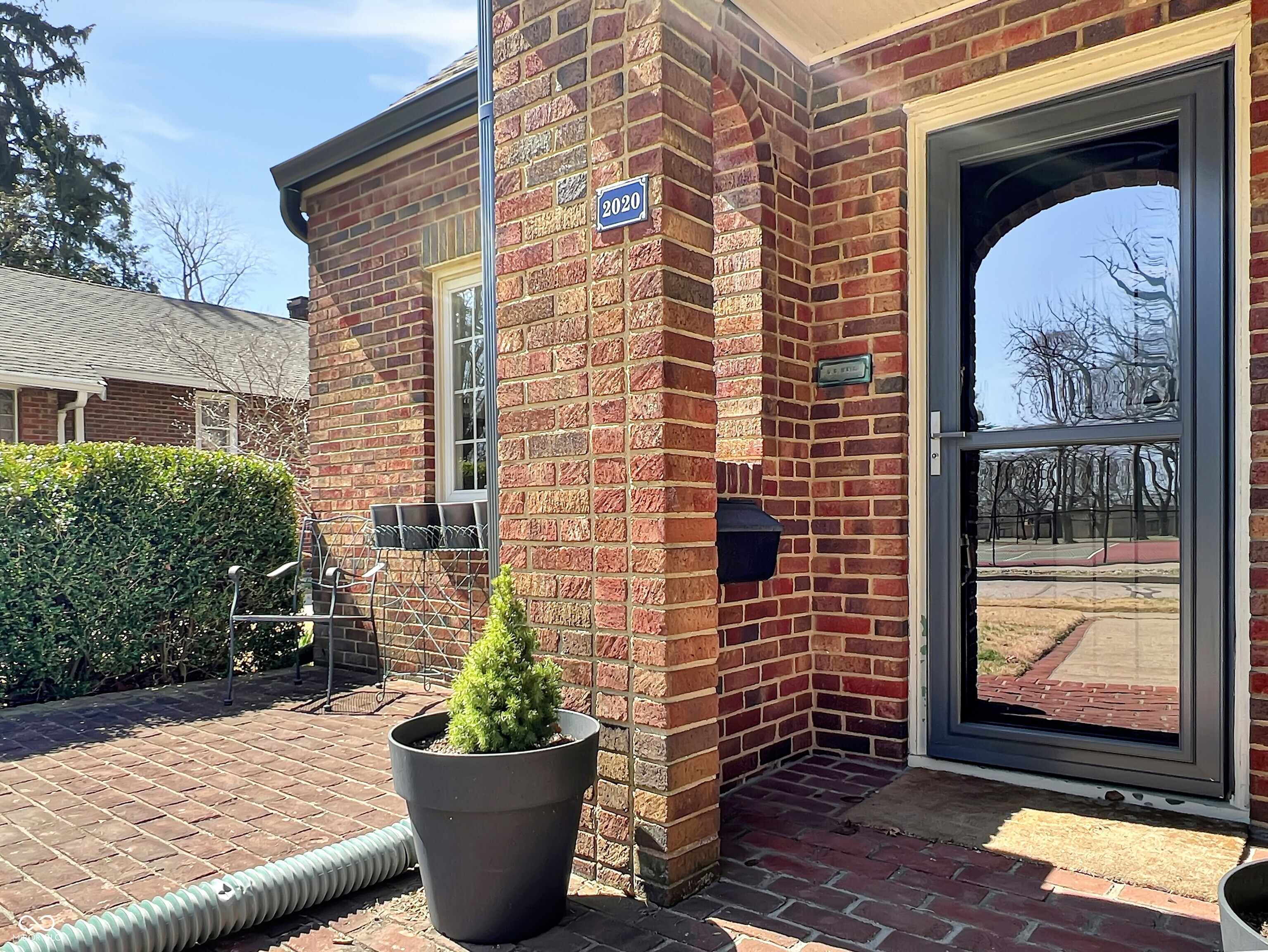 2020 Lafayette Avenue