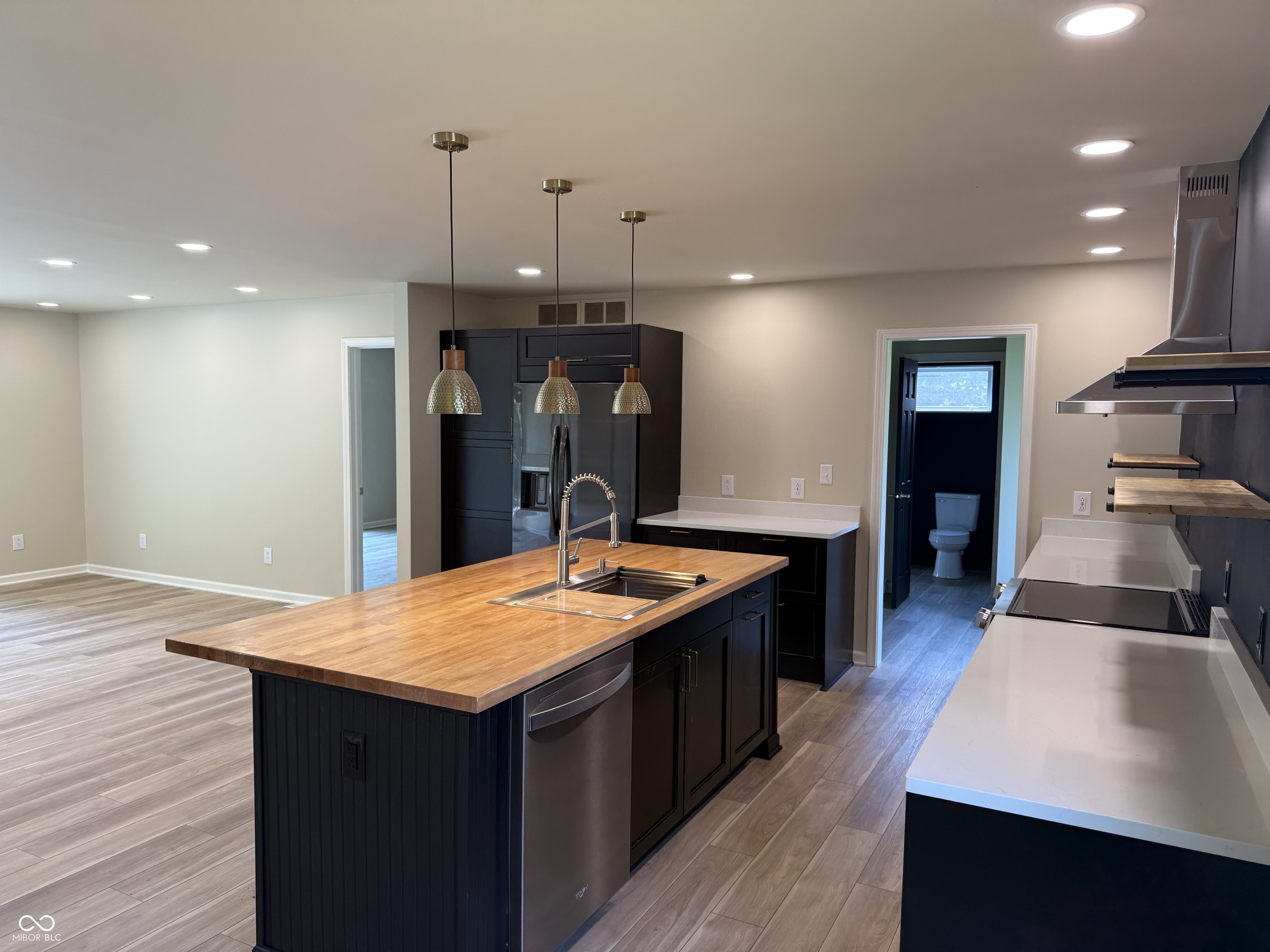 255 Riverwood Drive