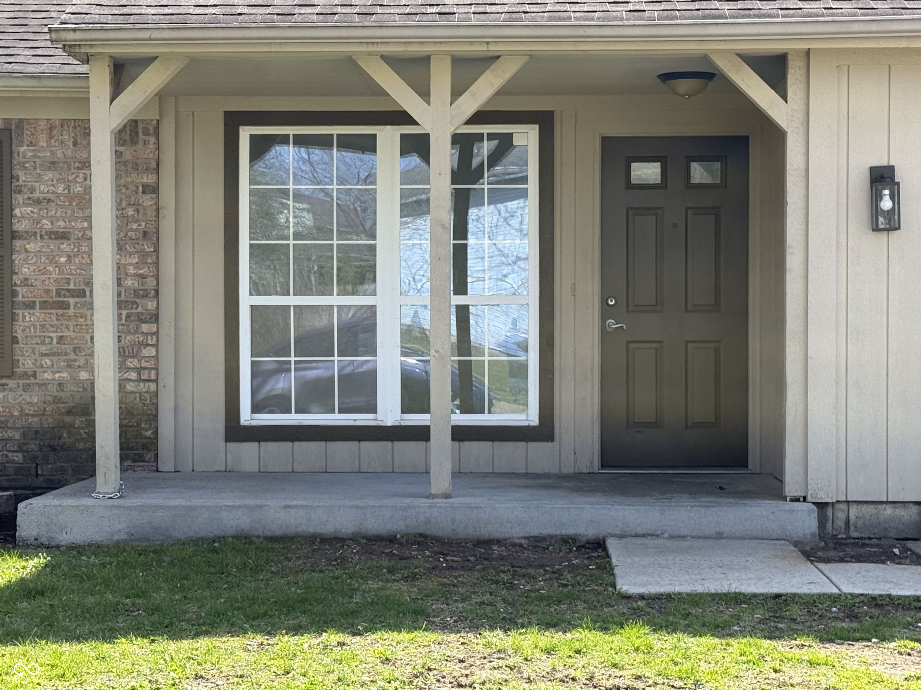 6350 Cooper Pointe Drive