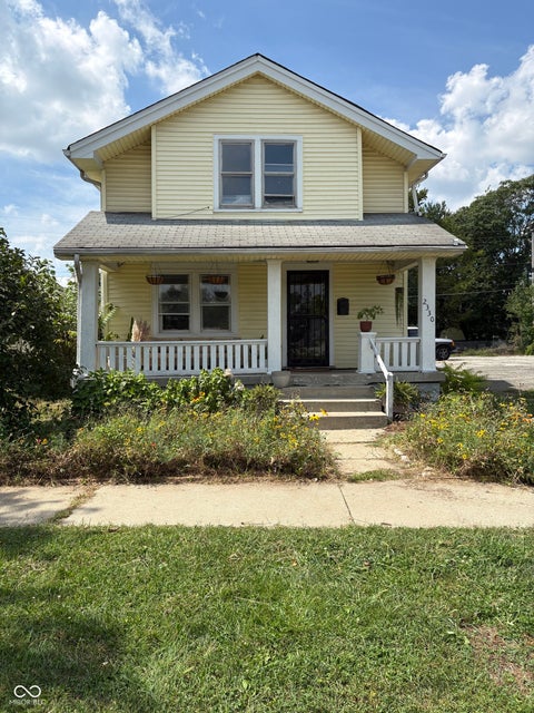 Photo of 2330 Winthrop Avenue, Indianapolis, IN 46205 (MLS # 22123689)