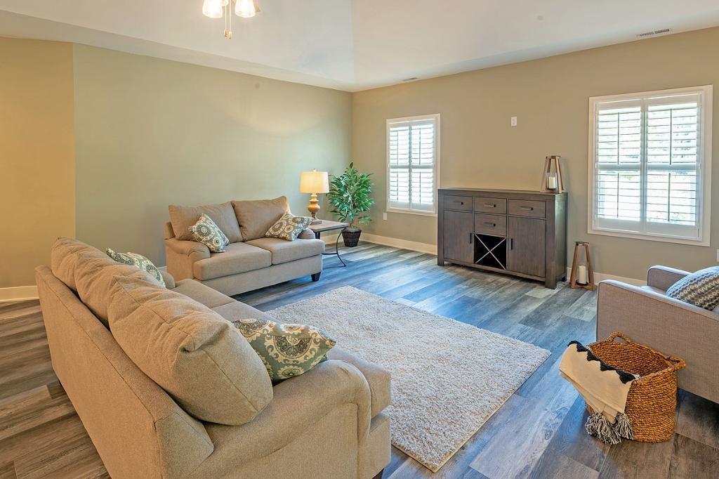 Photo 11 of 36 of 324 Blue River Drive condo