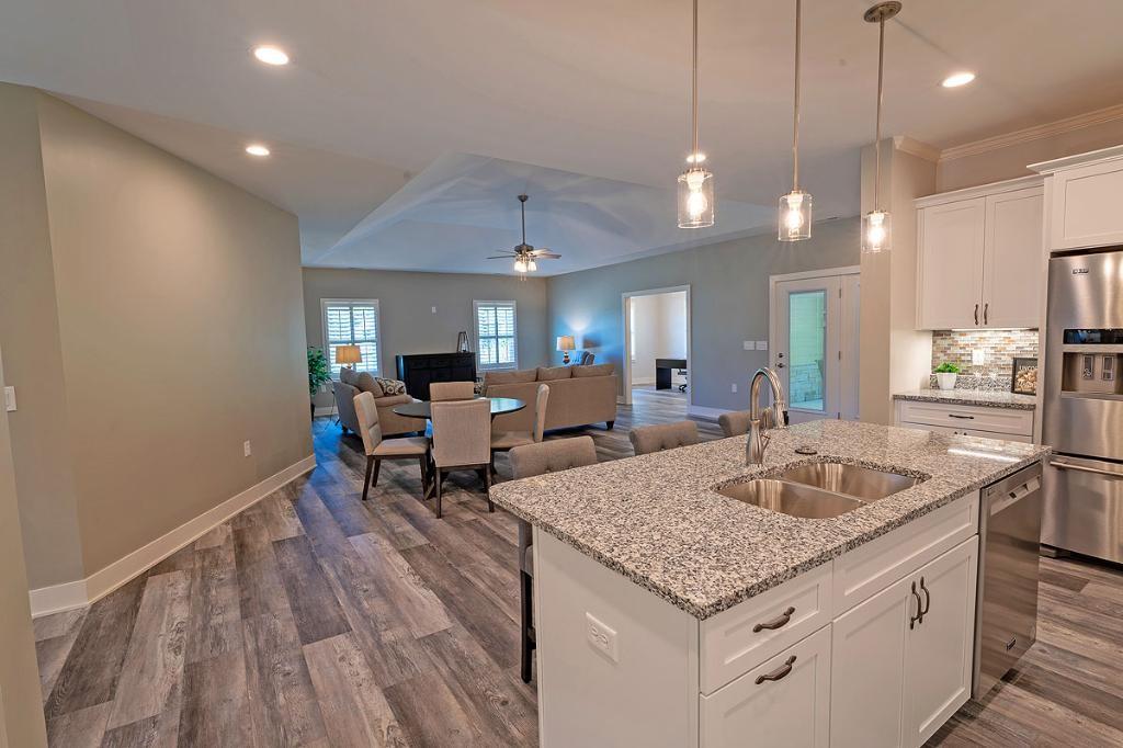 Photo 8 of 36 of 324 Blue River Drive condo