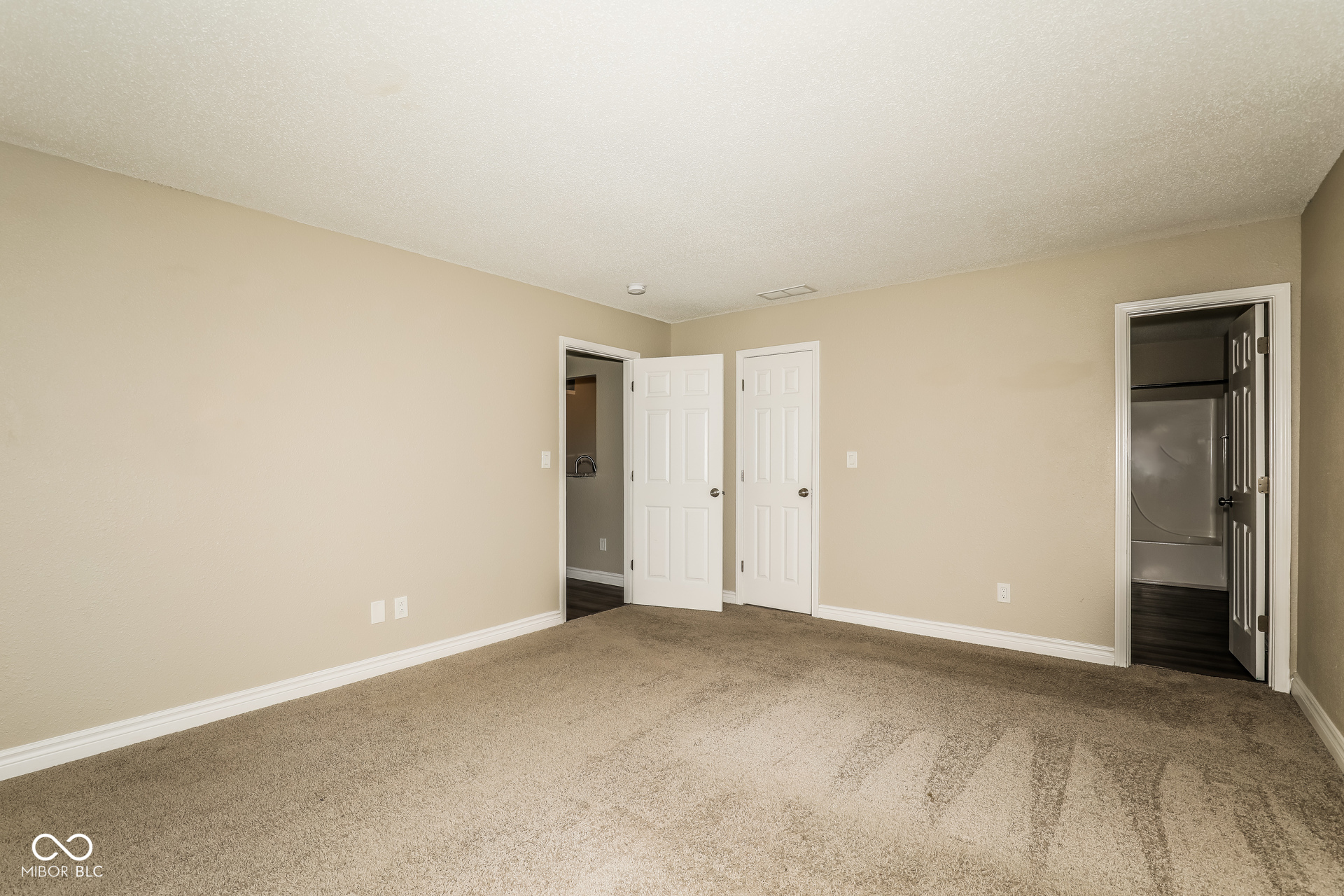 9790 Stonewall Lane