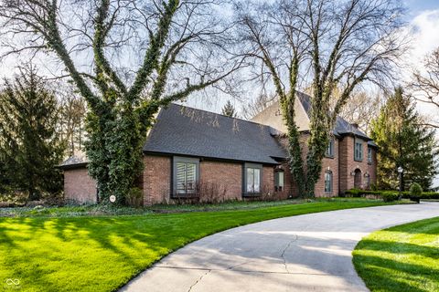 Photo of 10605 Winterwood Dr, Carmel, IN 46032 (MLS # 22033559)