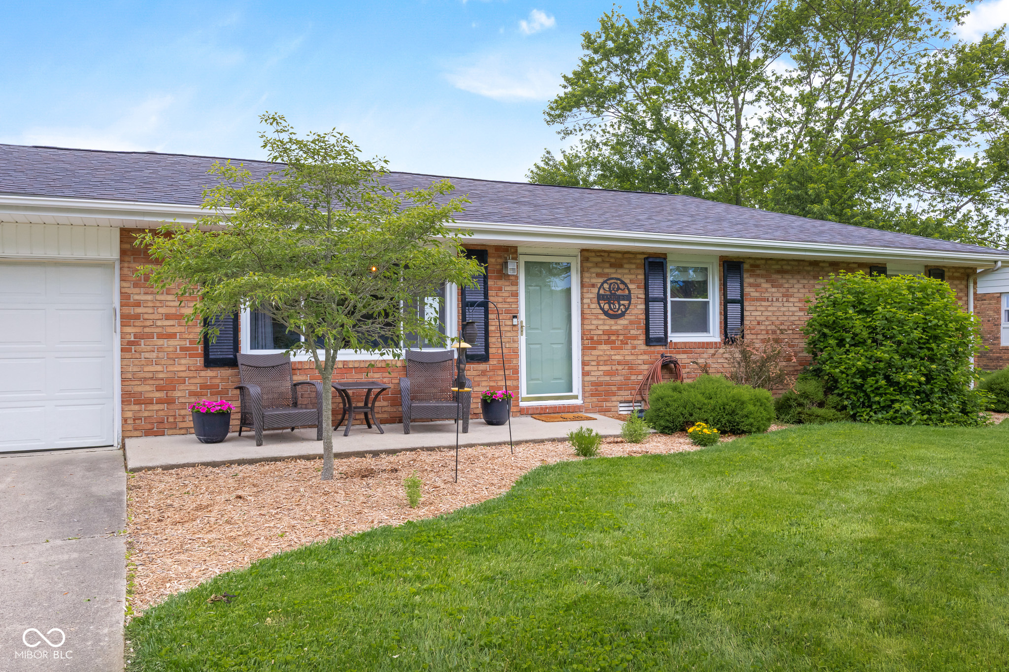 762 N Dellasburg Road