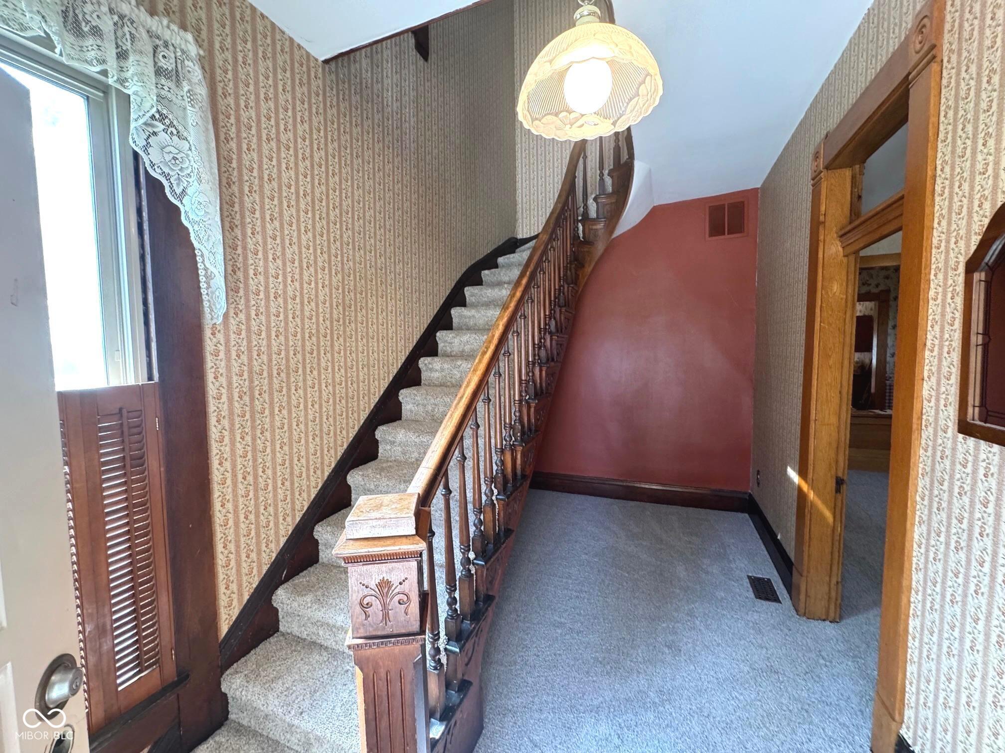 719 N Franklin Street