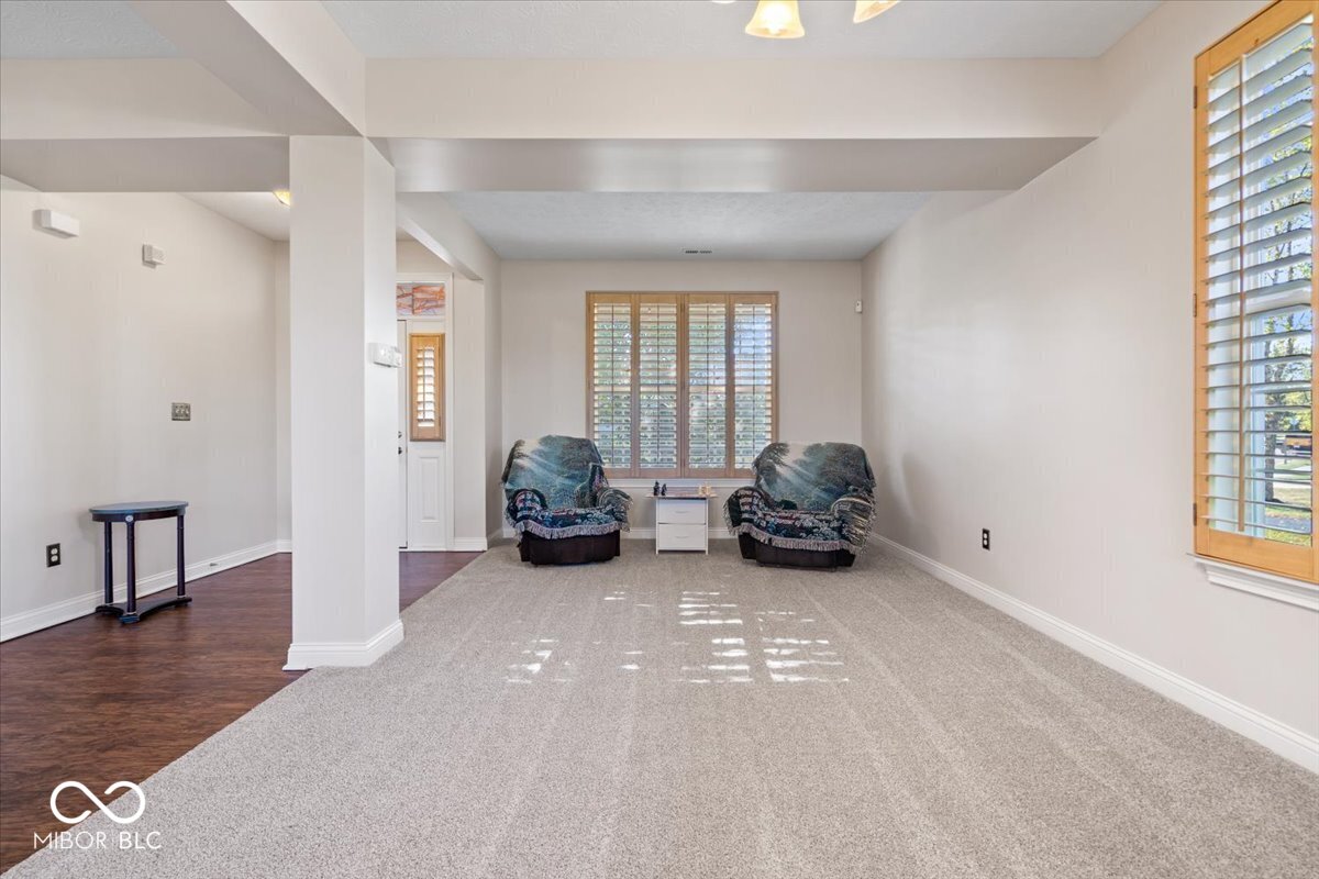 5916 W Falling Waters Drive