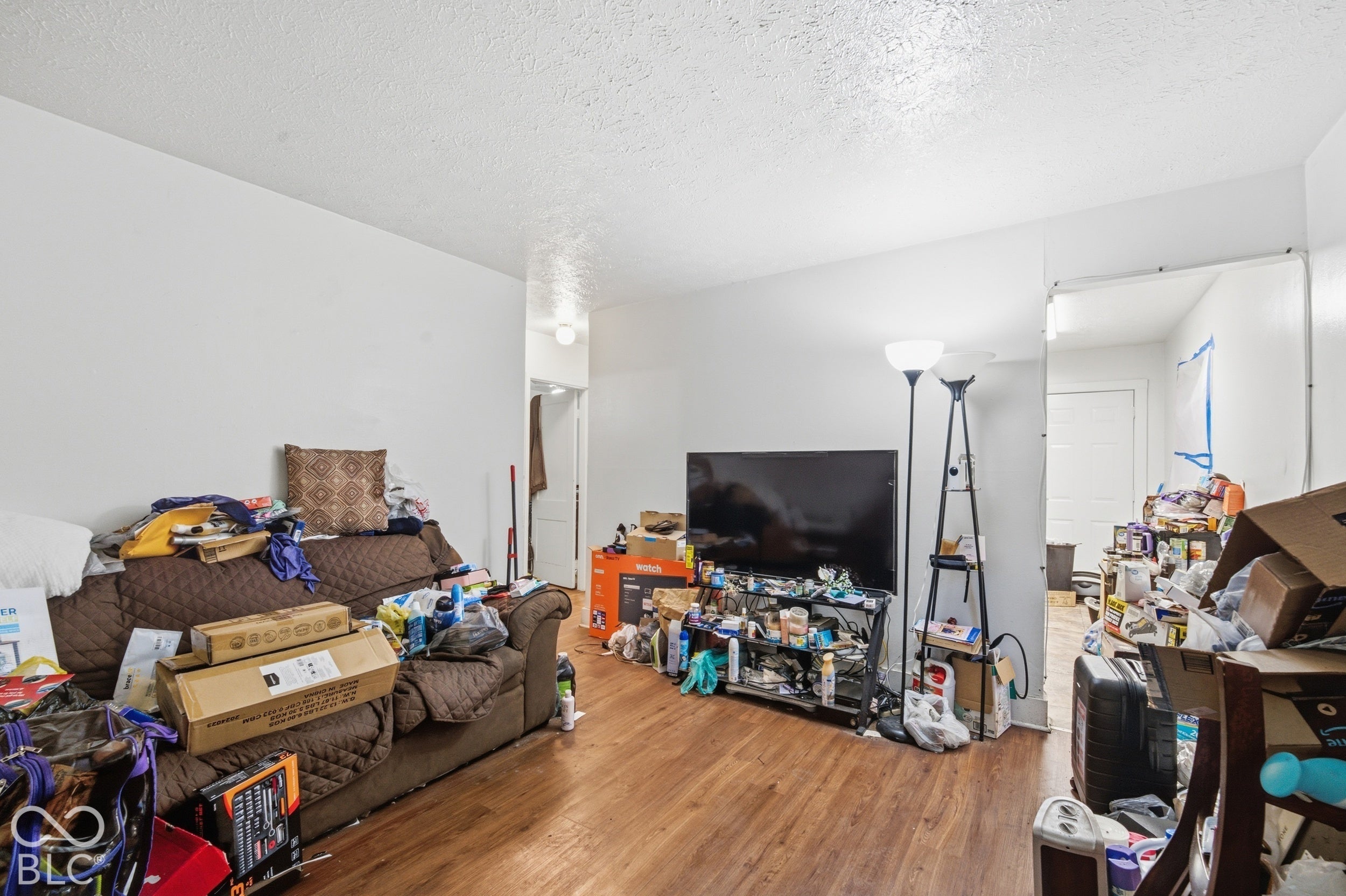 1273 Farley