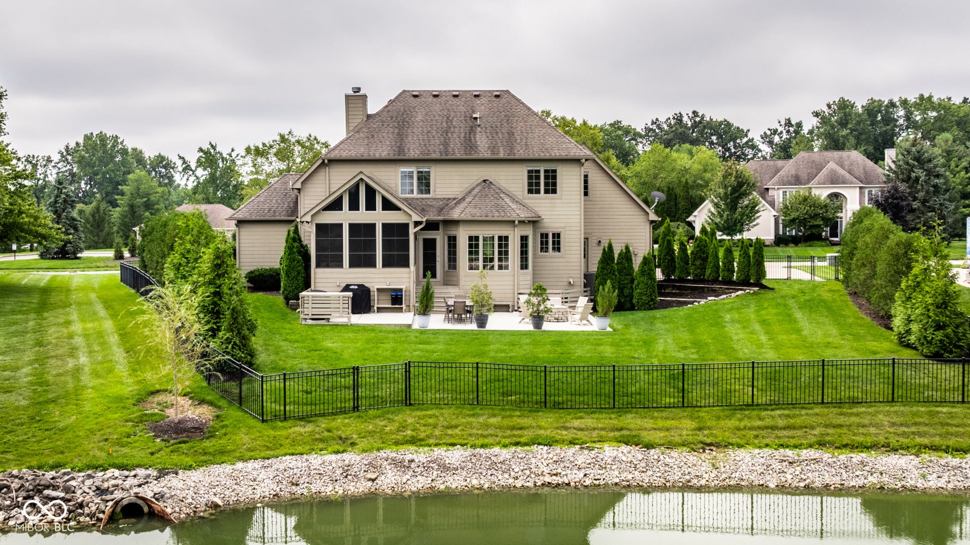 2422 Winfield Drive