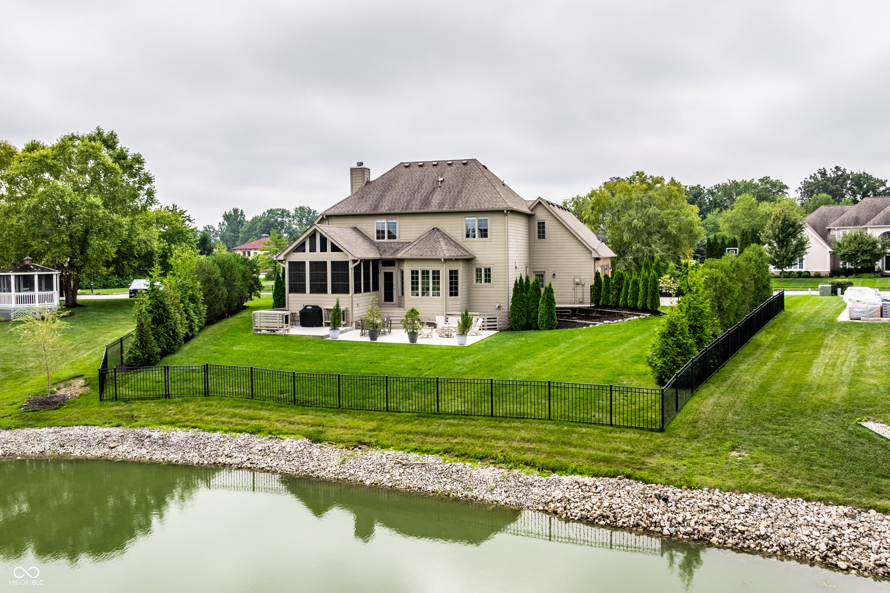 2422 Winfield Drive
