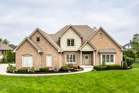 Photo of 2422 Winfield Drive, Carmel, IN 46032 (MLS # 22117822)