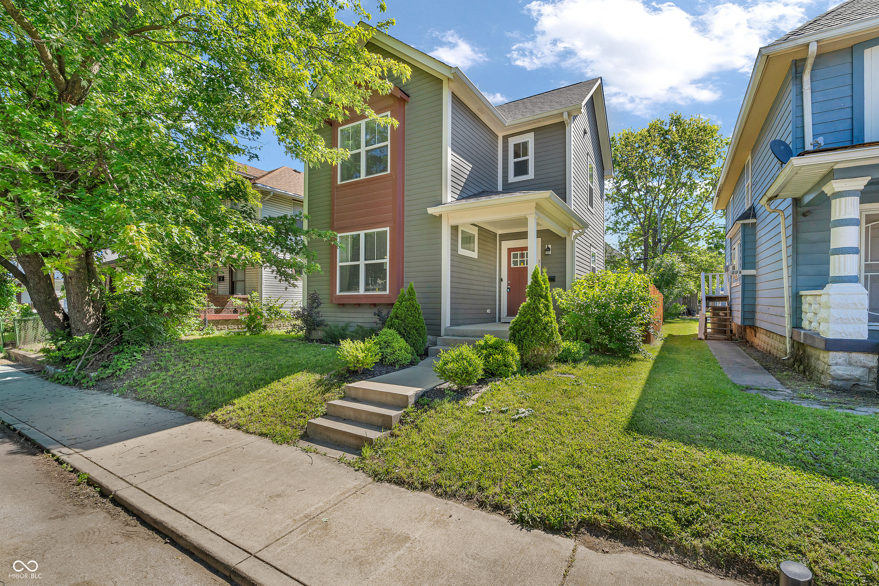 31 E Parkview Avenue