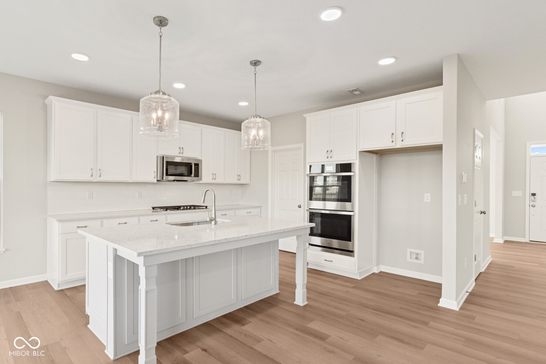 4976 Amber Crest Drive