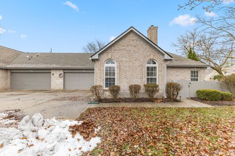 Photo of 5625 Quail Feather Court, Indianapolis, IN 46237 (MLS # 22076742)