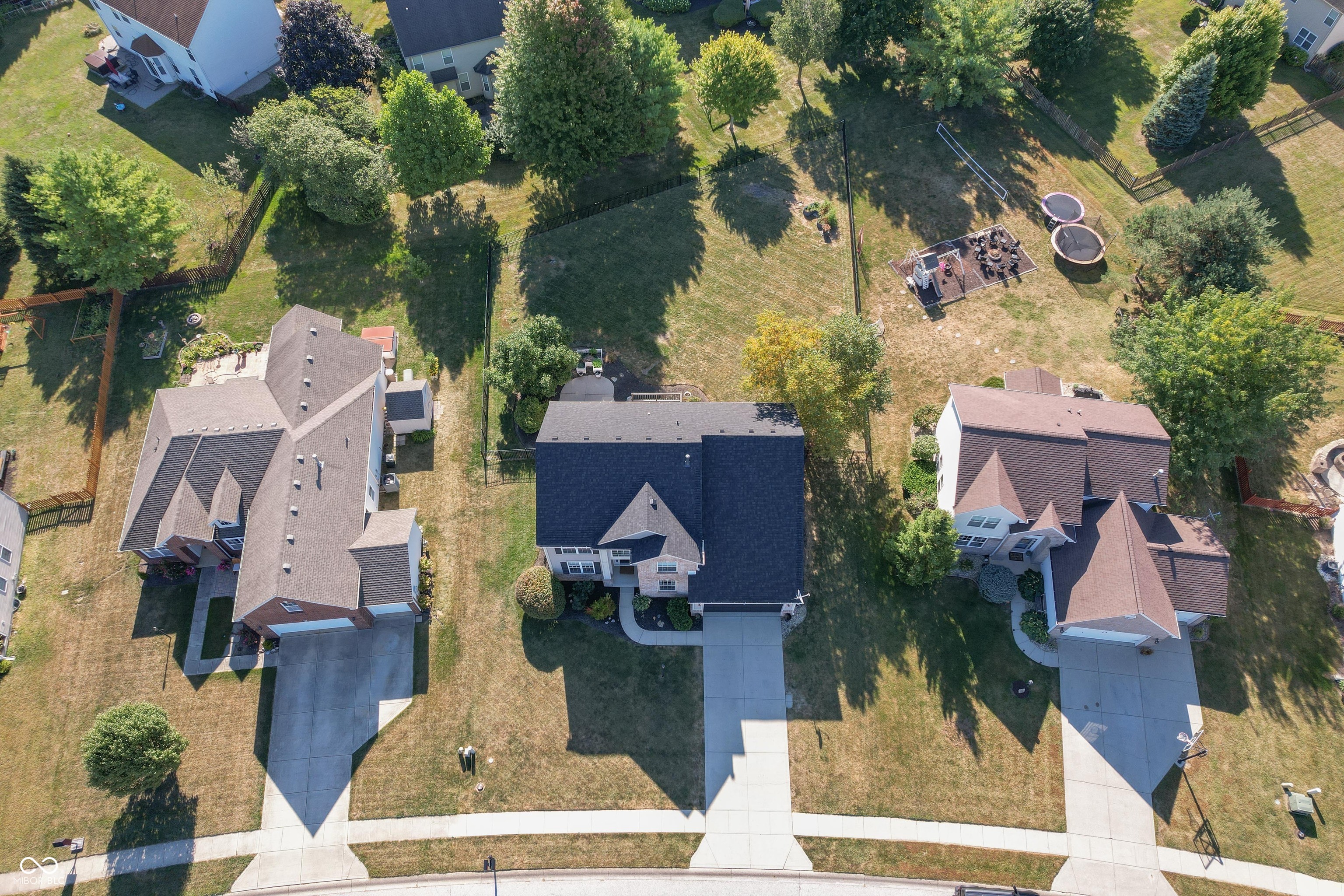 821 Harvest Lake Drive