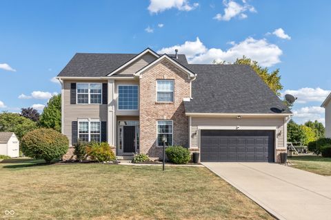 821 Harvest Lake Drive Brownsburg IN 46112