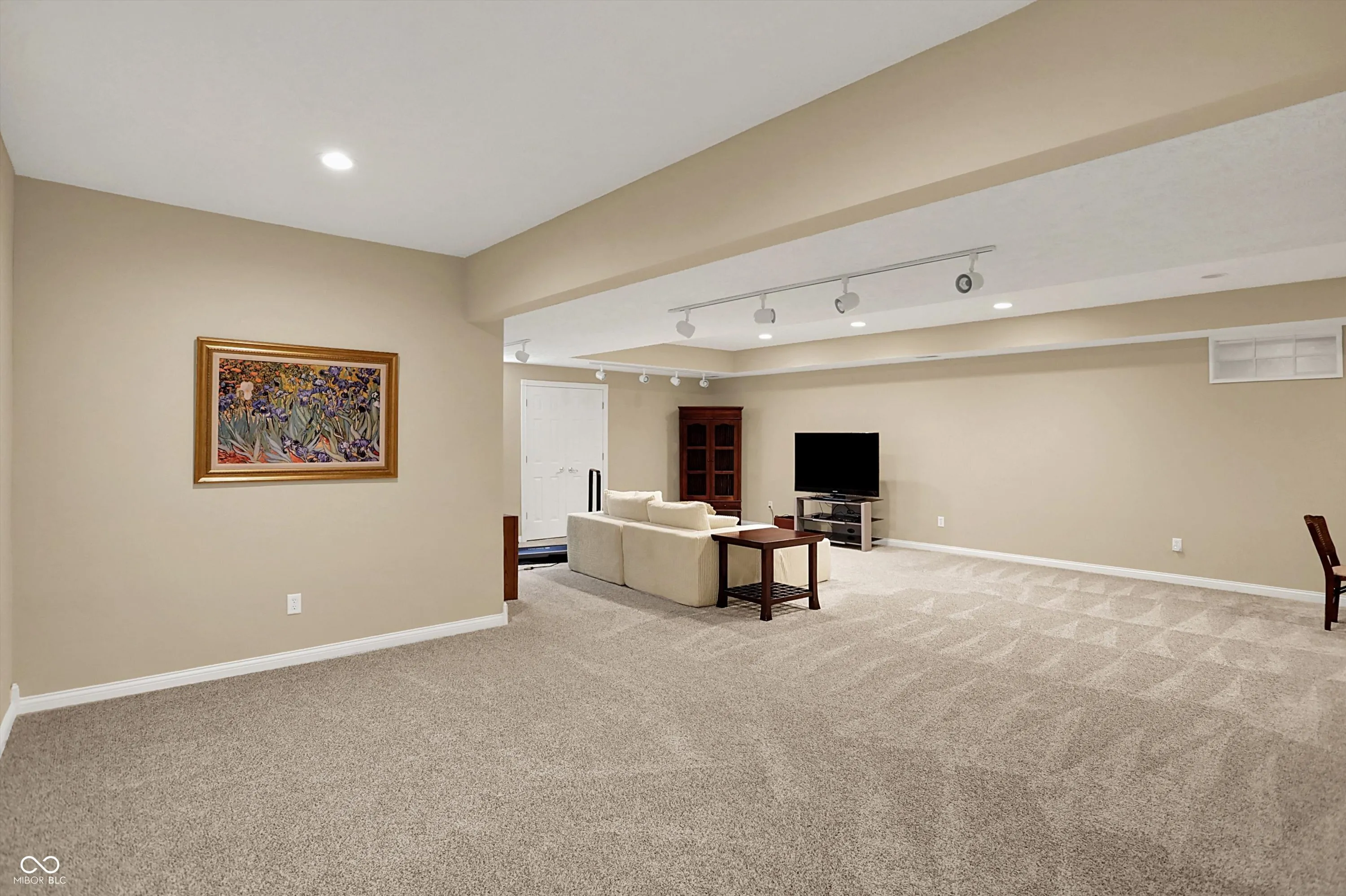 Fishers, Indiana 46037, United States, 4 Bedrooms Bedrooms, ,4 BathroomsBathrooms,Residential,Pending,155363